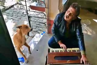 Dog singing Ranu Mondal Song