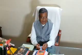 विदेश यात्रा से लौटे बाबूलाल मरांडी, बीजेपी में शामिल होने के सवाल पर दिया गोलमोल जवाब