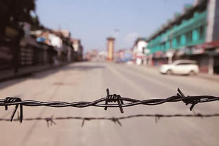 Kashmir situation  Five more political leaders released from detention  detention  jammu kashmir  union ministers to visit kashmir  ജമ്മു കശ്‌മീരില്‍ വീട്ടു തടങ്കലിലായിരുന്ന അഞ്ച് നേതാക്കളെ മോചിപ്പിച്ചു  വീട്ടു തടങ്കലിലായിരുന്ന അഞ്ച് നേതാക്കളെ മോചിപ്പിച്ചു