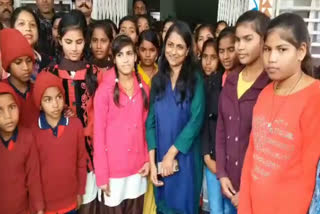 Bhopal Commissioner Kalpana Shrivastava inspects Vidisha Tribe Hostel