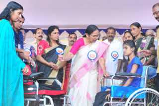 The Health Minister inagurated the disabled Awareness Camp  ഭിന്നശേഷി ബോധവല്‍ക്കരണ ക്യാമ്പ്  ഭിന്ന ശേഷി സഹായ ഉപകരണ വിതരണം  ഭിന്നശേഷിക്കാര്‍ക്കായി വിവിധ നൂതന പദ്ധതികൾ  ഹസ്തദാനം പദ്ധതി വീല്‍ചെയറുകള്‍ വിതരണം ചെയ്യുന്ന ശുഭയാത്ര പദ്ധതി