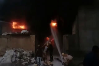 fire in spice factory, जयपुर न्यूज