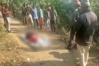 Dead body of unknown girl found in Chatra