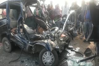 Two killed in road accident in Giridih