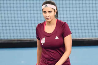 Indian tennis ace Sania Mirza cruised into the women's doubles final of the Hobart International with her Nadiia Kichenok( Ukrainian)