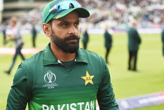 mohammed hafeez announces that he will retire from international cricket after t20 world cup 2020