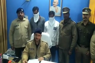 a-gang-busting-a-loaner-with-fake-documents-in-kashipur-two-arrested