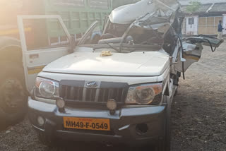 bolero-and-a-tractor-accident-in-akola