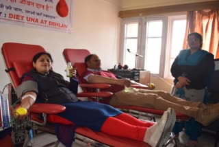 Blood donation camp organized IN Dehlan.