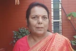 Dr. Nilam gorhe