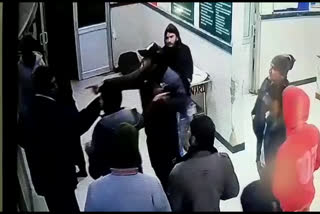 Fight with staff at Badshah Khan Hospital