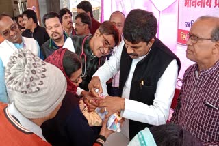 Minister Pradeep Jaiswal inaugurates polio campaign