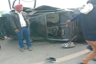 Uncontrolled car became accident in bhind