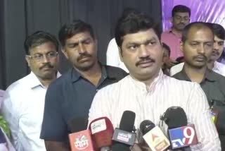 dhananjay munde's civil felicitation in pune after becoming minister