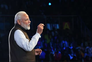 spent-more-time-with-family-not-smart-phone-pm-modi-tells-students