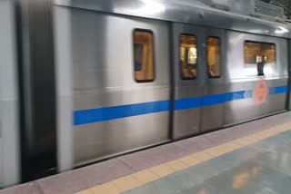 IAS exam did not pass, engineer jumped in front of metro