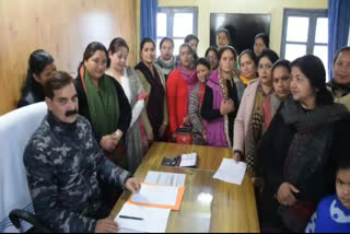 anganwadi workers union sent memorandum to cm