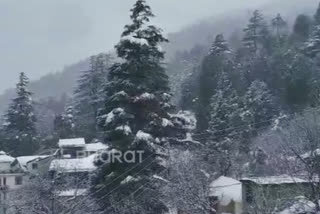 बर्फवृष्टीचे विहंगम दृष्य, spectacular snowfall