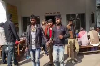 Police arrested three accused of theft in giridih