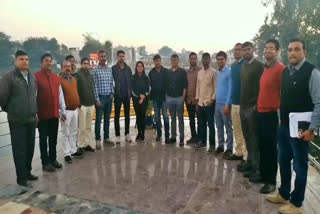 18 trainee IAS reach to study waste management model in ambikapur