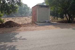 Illegal construction in front of Tehsil office