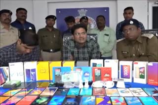 Accused of stealing millions in mobile shop arrested