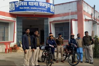 Two girls from Bihar left for cycling in India