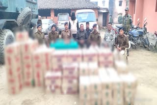 Large amount of illegal liquor recovered from pickup van in Palamu driver arrested