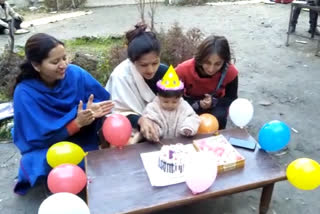 woman celebrated son's first birthday at regional hospital Kullu