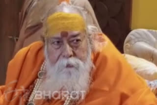 shankaracharya swami swaroopanand  shankaracharya swami swaroopanand saraswati  deteriorates health in shankaracharya  jabalpur news  Swami Swaroopanand complained of breathlessness  Shankaracharya Swaroopananda admitted in hospital  ശങ്കരാചാര്യ സ്വാമി സ്വരൂപാനന്ദ് സരസ്വതി  ആരോഗ്യനില മോശം  മധ്യപ്രദേശിലെ ഗോട്ടെഗാവ് ആശുപത്രി  ജബൽപൂര്‍