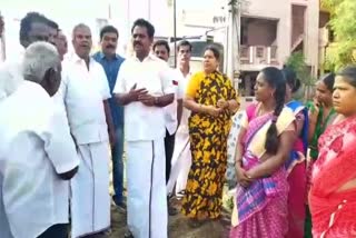 காஞ்சிபுரம் மாவட்டம் புதிய சாலை பெண்கள் முற்றுகை, kachipuram new road construction issue