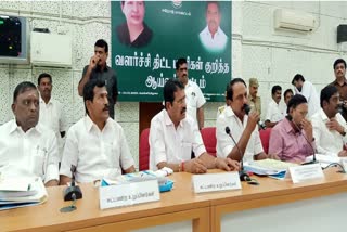 minister-sengottaiyan-participated-in-thalikku-thangam-govt-scheme-program-held-in-erode