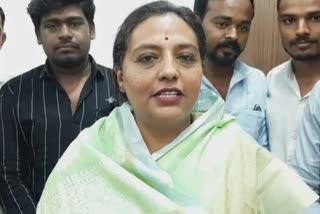 amravati guardian minister yashomati thakur