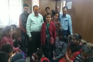 16 blind girls will be going to attend mahakal's bashm arti of mahakaleshwar temple in ujjain