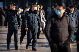 China virus death toll jumps to 41, cases soar to nearly 1,300