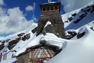 rudraprayag-tungnath-temple-covered-with-heavy-snowfall