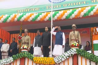 Krishna Kumar Rishi hosted flag in buxar