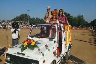 Minister Vijayalakshmi Sadhau hoisted the tricolor in Khandwa