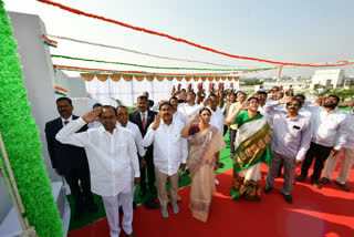 CM KCR hoisted National Flag on the occasion of Republic Day  at Pragathi Bhavan hyderabad