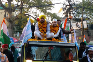 AAP leader Bhagwant Mann campaigning for Delhi elections