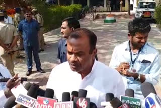 mp komati reddy fire on cm kcr in yadadri bhuvanagiri