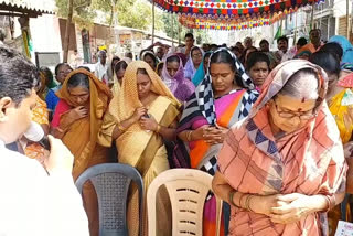 Special prayers in the church to change the mind of the CM