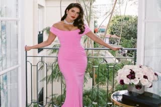 Priyanka Chopra's Pre-Gammys Look Fans Shocked