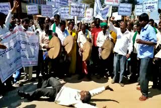 protest-against-to-buffer-dam-in-tumkur