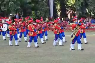 beating the retreat program in rajbhavan at ranchi