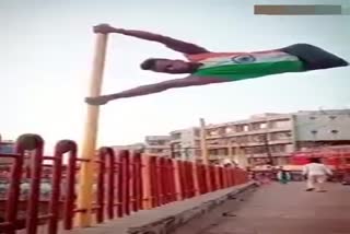 Physically handicapped man stood as a flag, get salute from whole India