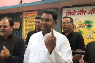 Nawagarh MLA Gurudyal Singh Banjare voted