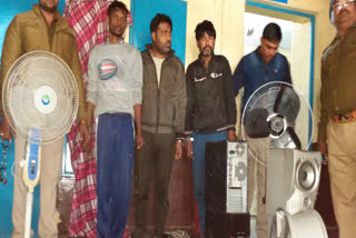 crooks do theft in sealed companies arrested by noida police