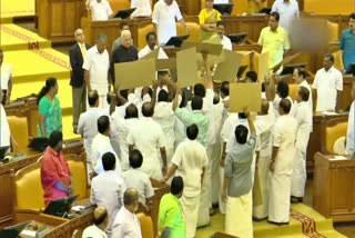 UDF MLAs block Kerala Governor