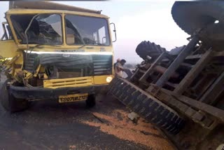 larry-collides-with-a-maize-tractor-two-injured